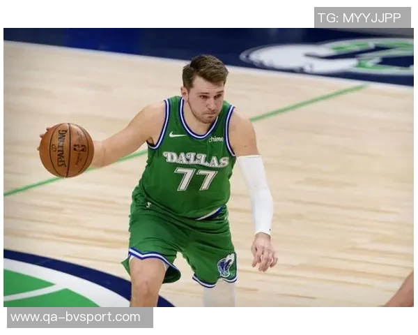 独行侠官宣复古绿色球衣与地板涂装回归引发球迷热议 独行侠官宣复古绿色球衣与地板涂装回归引发球迷热议