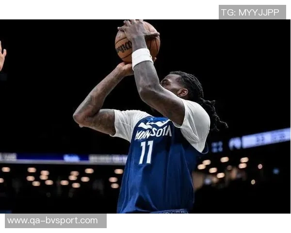 迪文岑佐与里德三分球表现不佳却携手贡献21分展现默契配合