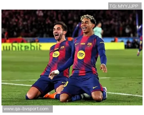 巴萨发布新海报展示费兰托雷斯卡萨多与马丁精彩瞬间迎战贝蒂斯