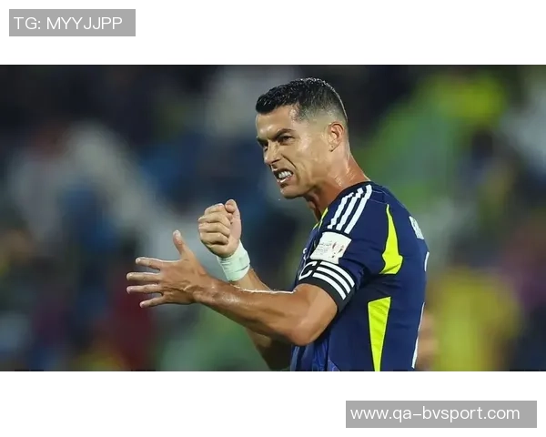 C罗手势暗示遭偷窃或将面临禁赛与罚款处罚